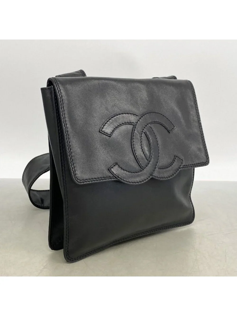 Chanel Shoulder Bag Lambskin Black Gold